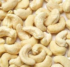 KAJU / CASHEW NUTS